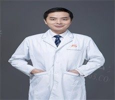 董志勇