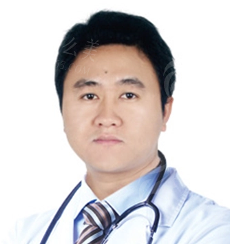 黄良飞