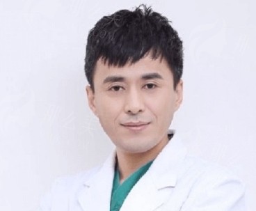北京李春财脂肪隆胸价格揭晓：2万元起，效果案例好