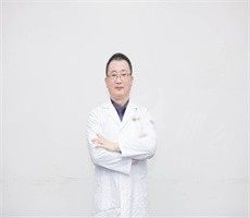 李国辉