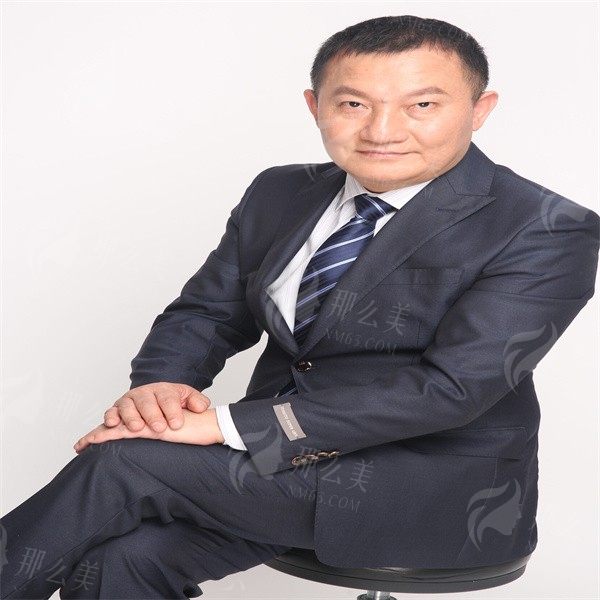 唐志荣隆胸修复怎么样？坐诊医院及擅长项目技术优势分析！