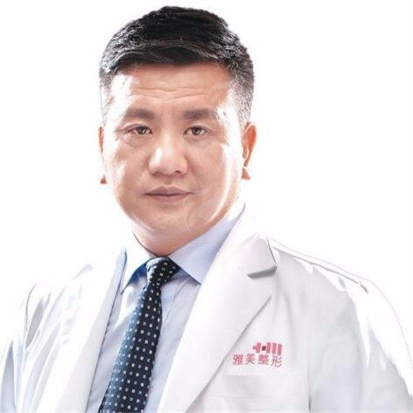 长沙雅美整形肖征刚医生做隆胸案例分享！术后一个月手感超自然！