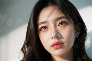 假体丰臀“臀神”余恩旭大夫，口碑炸裂的五大关键词究竟是啥？
