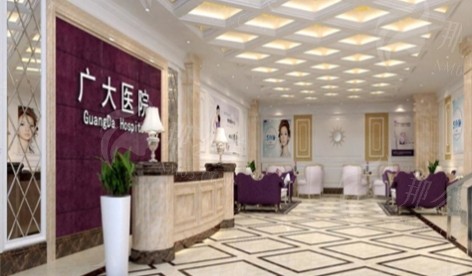 广州广大整形医院何锦泉医生：正颌手术专家，重塑颌面美学新标杆