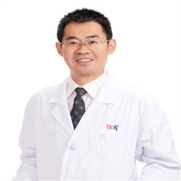 周柯医生隆鼻怎么样？医生详细信息/手术风格/价格表