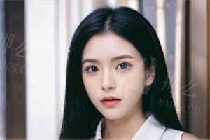 郑州东方三级整形资质 × 贺洁15年眼修复经验：双保障眼袋修复