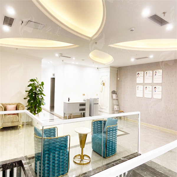 1740626453322863.jpg a0fce7be4ed1e47644781fb2d3c5a8ce_副本.jpg