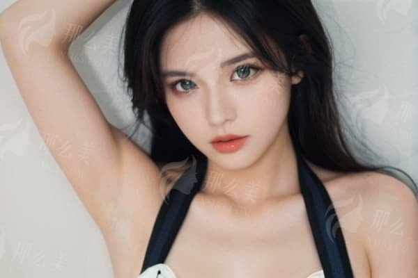 重庆华美整形陈德法医生假体丰胸：技术与服务实力测评