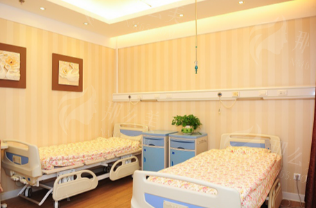 磨下颌骨手术费用解析：价格区间与影响因素全攻略