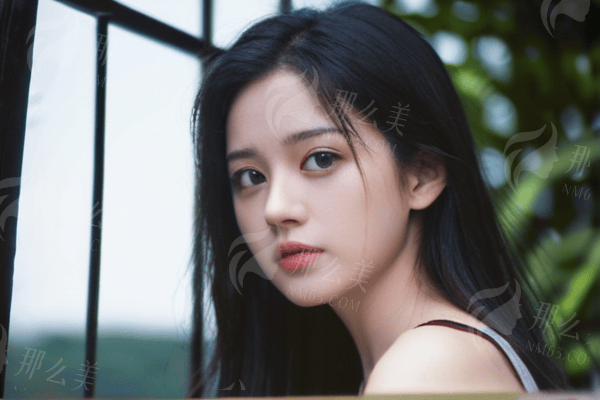深圳美莱整形梁晓健、梁志为隆鼻