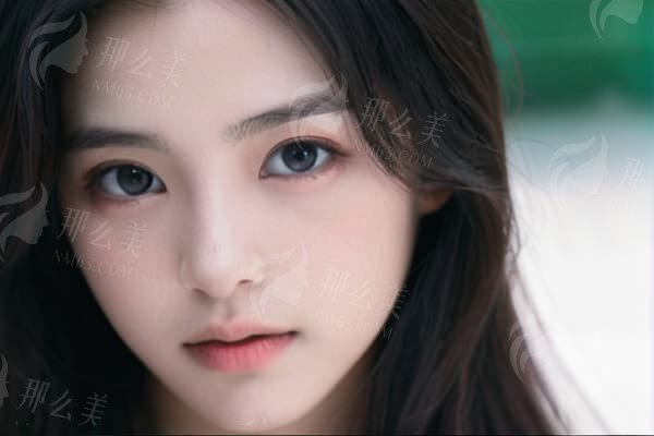 昆山玥美医疗美容从凌云院长介绍：20年专注微整与抗衰的医师