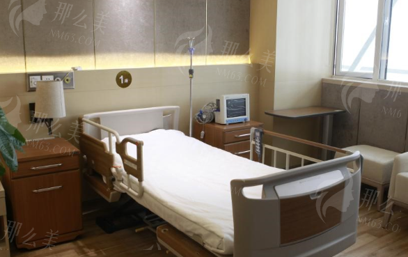 成都整形医院眼部整形<span style= 成都整形医院眼部整形<span style=