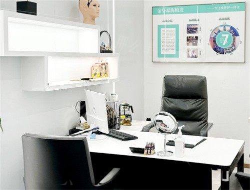 盐城森海植发多少钱？FUE 无痕 10 元 / 单位起，正规备案机构更安心