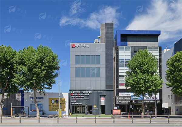 一、韩国made u皮肤科医院怎么样？先看这三大硬核优势