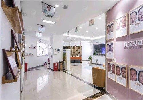 成都童颜博仕馒化脸修复项目价格参考