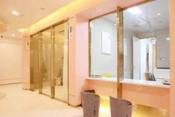 二、福州爱尔眼科医院的近视手术技术好吗？