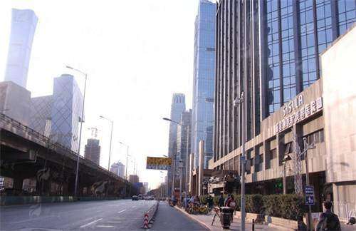 二、北京新星靓医疗美容医院（国贸分院）的医生团队靠谱吗？