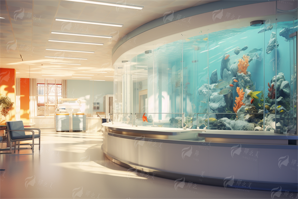 四、如何预约福州海峡医疗美容的面部吸脂服务？费用是多少？