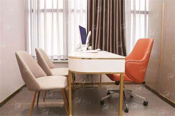 昆明吴氏嘉美美容口腔连锁双眼皮手术全过程记录