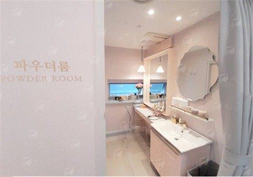 为什么选择韩国Healiv皮肤科？