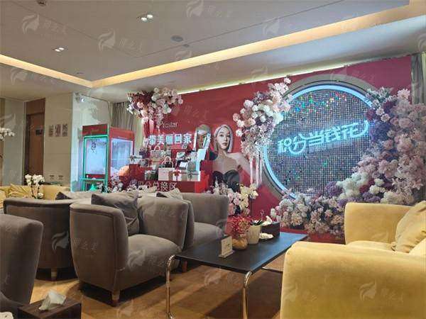 为什么选择昆明艺星医疗美容医院做隆胸?