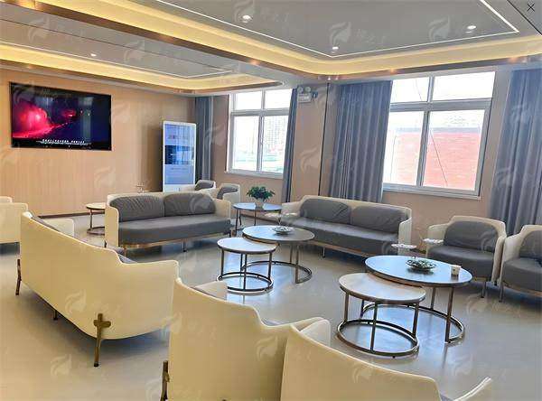 上海江城皮肤病医院的骨干医生团队