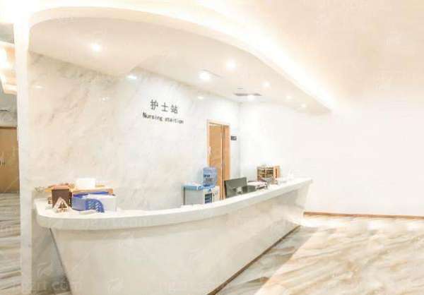 想找广东韩妃梁晓姻做假体隆胸？怎么预约挂号全公开，附24小时预约通道！