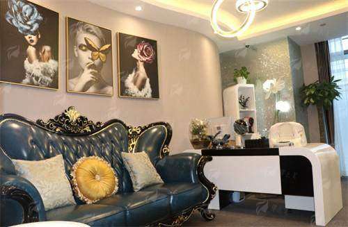 三、北京蒂凡妮王志坚医生提升整形价格值不值？