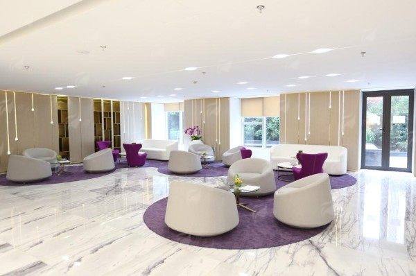 三、上海美莱胸部整形医生徐宇红:全科技术指导,经验多