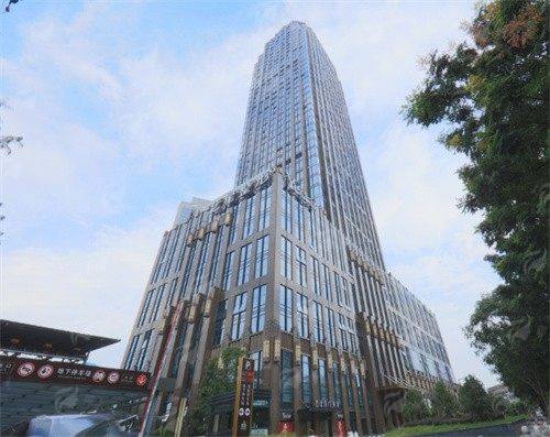 三、杨国良与朱胜军双眼皮自然度对比