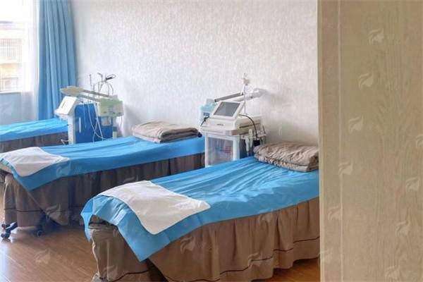 有做过曲靖韩美医疗美容医院李武龙吸脂的人吗？分享下术后感受吧