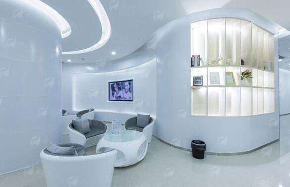 五、杭州清锴医疗美容门诊部假体隆胸真实实例分享