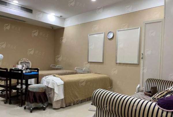 五、重庆紫城医疗美容与其他机构的横向对比