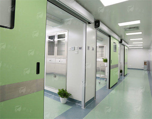 二、广州曙光杨晓英眼修复价格贵吗?