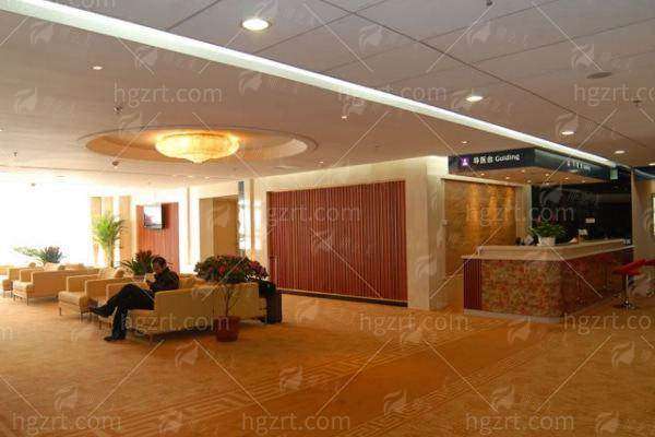 二、北京黄寺整形李晓东医生的拉皮适合你吗?