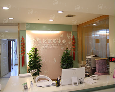 青岛诺德医学美容医院：隆胸术后护理