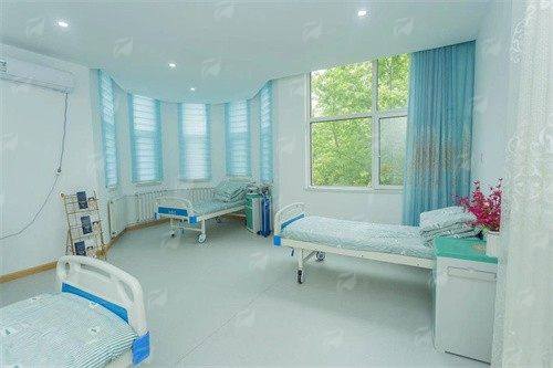 五、赤峰锦然医疗美容门诊部预约指南