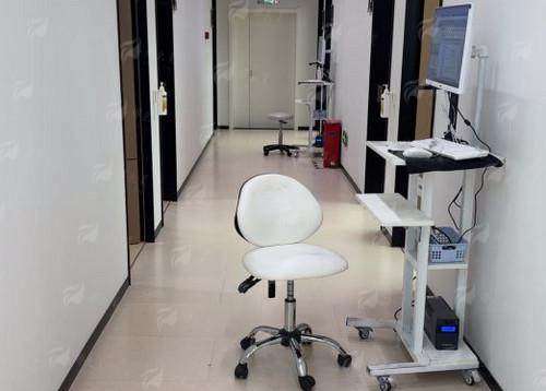 六、如何选择适合自己的双眼皮医生