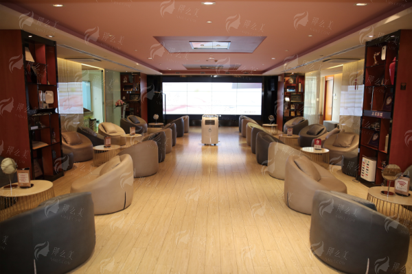 四、上海艺星医疗美容医院（长宁院）复合隆胸术后护理