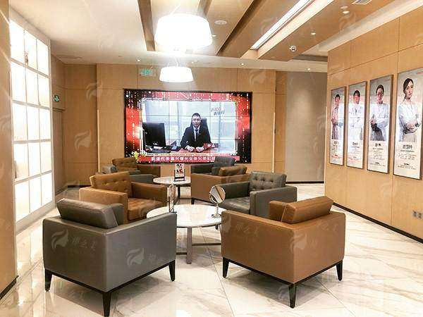 二、对比嘉兴其他医院，高峻吸脂有哪些优势？