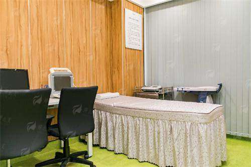 三、宁波其他医院隆鼻价格对比