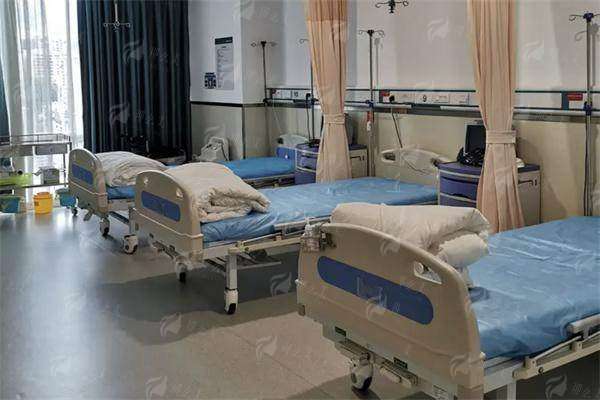 四、为什么推荐选择南宁爱思特浏晓军耳再造？