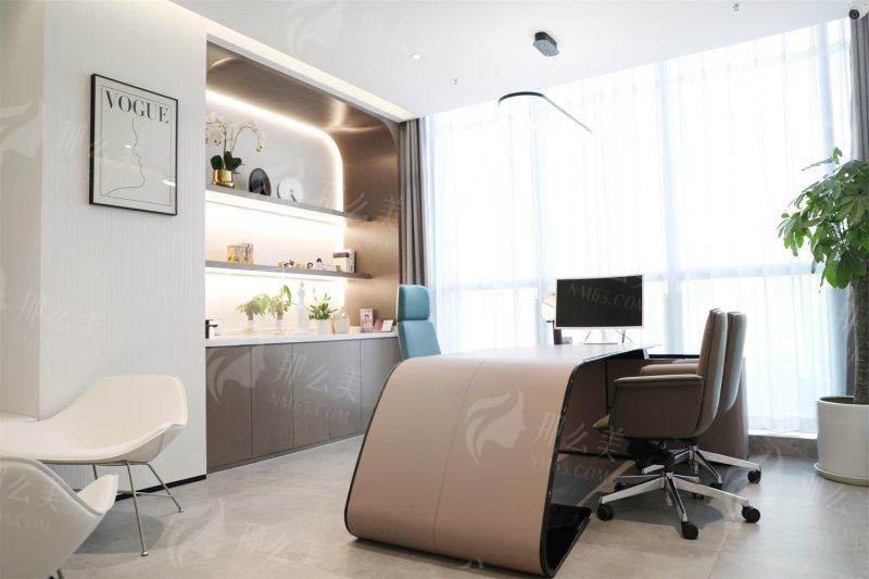 天津医莱美思医疗美容门诊部怎么样？从多个项目实测与用户反馈为你揭秘 