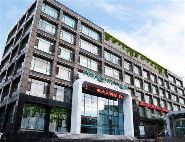 任丽霞医生的“妈生款”双眼皮：宛若天生的精致