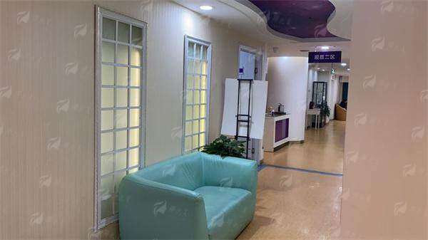 三、合肥韩美整形口腔医院实例见证：从皮肤检测到成效呈现