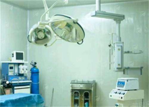 三、广元朗睿术后第3天:肿胀管理的科学方案