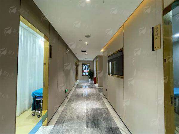 三、假体隆胸手术的预约流程