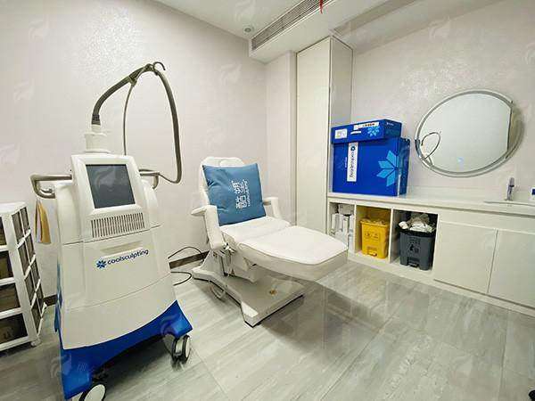 二、顾伟明隆鼻技术有哪些独到之处？