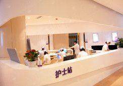 重庆华美整形外科医院隆胸靠谱吗？真实案例+价格分析，避坑指南来了