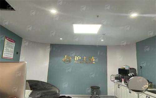 一、襄阳新艾伊尔李军平院长做整形贵不贵？项目价格大公开